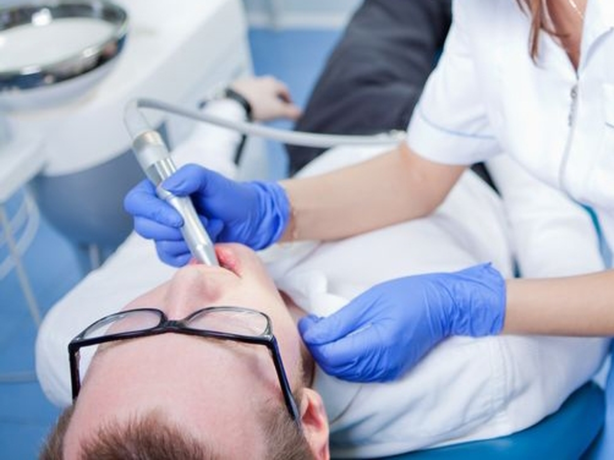 ارائه خدمات دندانپزشکی به 10 گروه از بیماران خاص و صعب العلاج